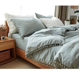 Elegant Pom Fringe Twin Duvet Cover Set (2 Piece)